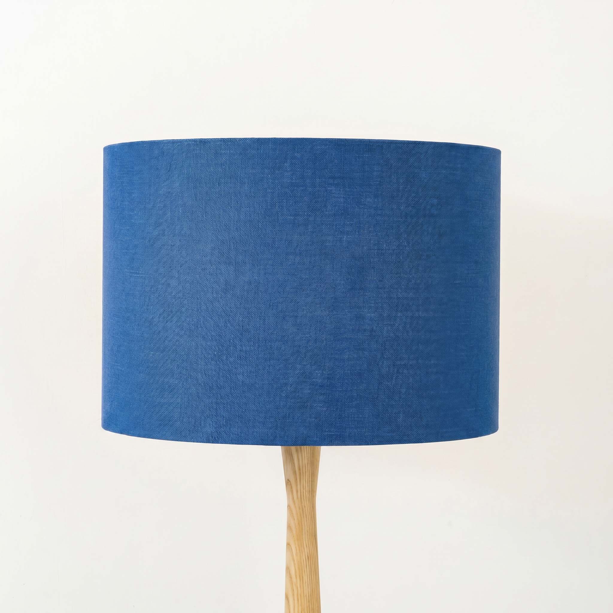 sapphire-blue-linen-lampshade-wooden-table-lamp_6de2f913-fa74-41fa-b822-0b372ba53741.jpg